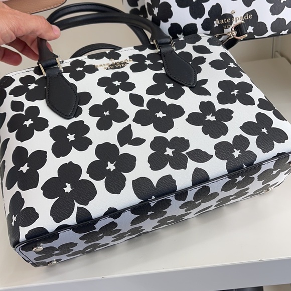 Kate Spade darcy graphic blooms small satchel - Picture 11 of 12